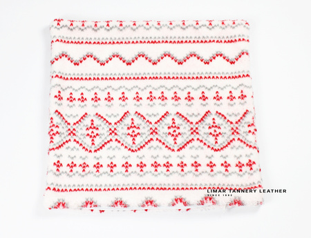 Poszewka minky-polar sweterek czerwony