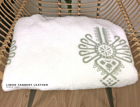 Koc MINKY POLAR szara parzenica 3D na białym tle