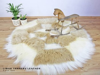 Dywan ze skór owczych