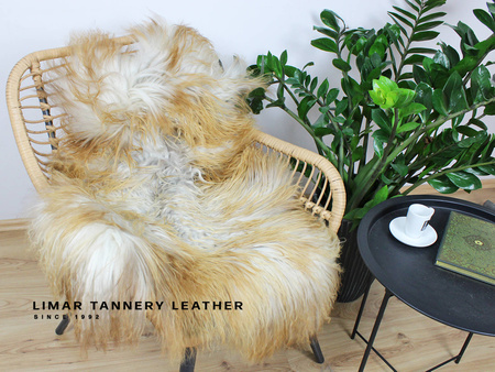 Skóra owcza SŁODKA BAWARKA ISLAND KRĘCONY WŁOS is18