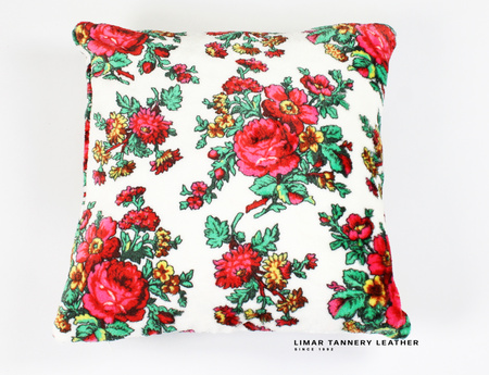 Poszewka minky-polar róże na białym tle