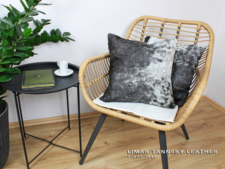 Ekskluzywna poszewka BLACK HIDE P24