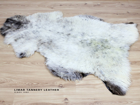 Skóra owcza PRZYJAŹŃ 148