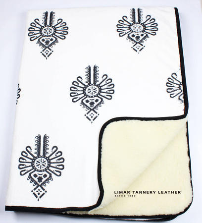 Koc wełniany z polarem CZARNA PARZENICA 3D NA BIAŁYM TLE