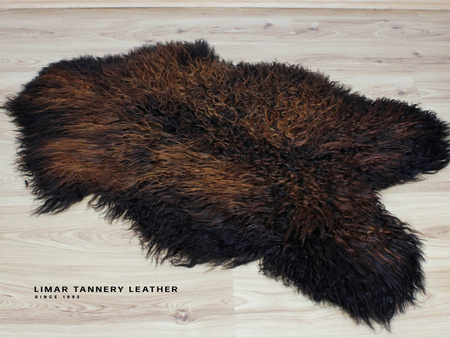 Skóra owcza ISLAND BARCELONA NOCĄ KRĘCONY WŁOS is26