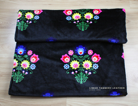 Koc MINKY POLAR kolorowy kwiat na czarnym 150x200cm