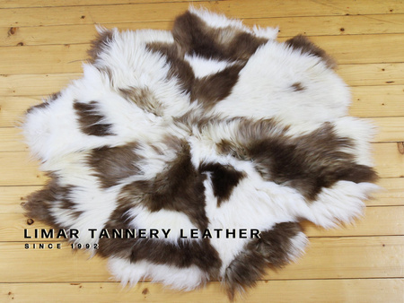 Dywan ze skór owczych 09d