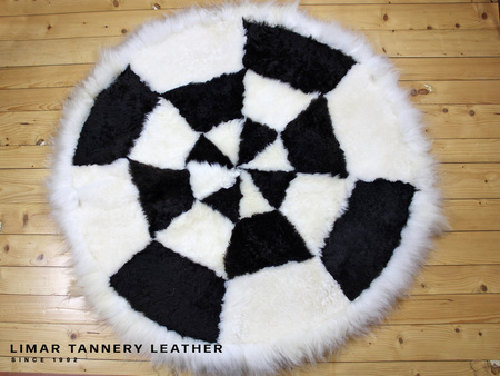 Dywan ze skór owczych