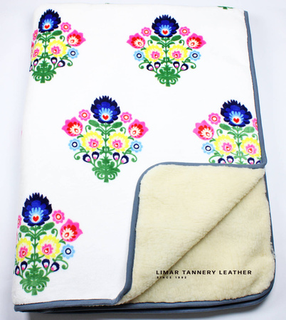 Koc wełniany z polarem FOLKOWY kolorowy na białym