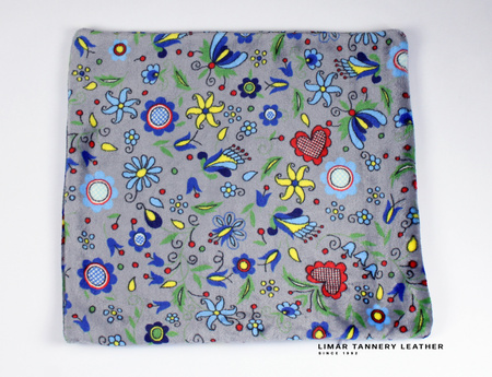 Poszewka minky-polar łączka na szarym tle