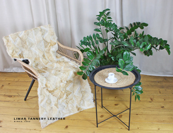 Narzuta dywan ze skóry jagnięcej f4