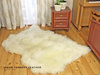 Dywan ze skór owczych TRÓJKA