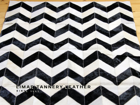 Dywan ze skór bydlęcych 015d