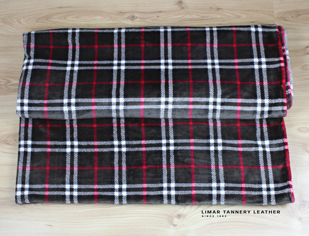 Koc MINKY POLAR kratka gorzka czekolada 150x200cm